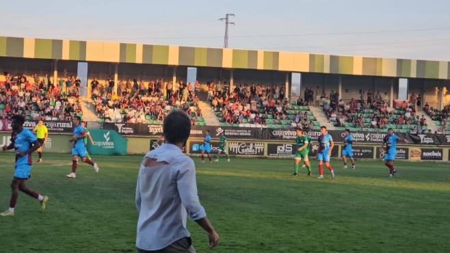 La Segoviana se rasga las vestiduras ante el Sanse en La Albuera (2-0)
