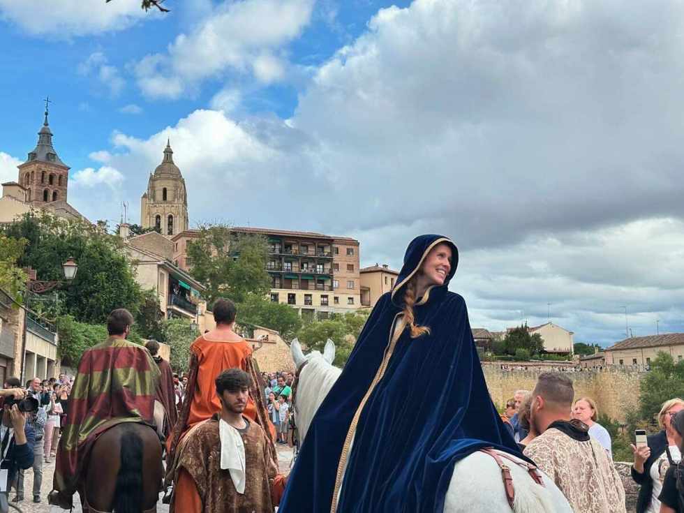 Proclamación de Isabel la Católica en Segovia traslada sus actos centrales por lluvia