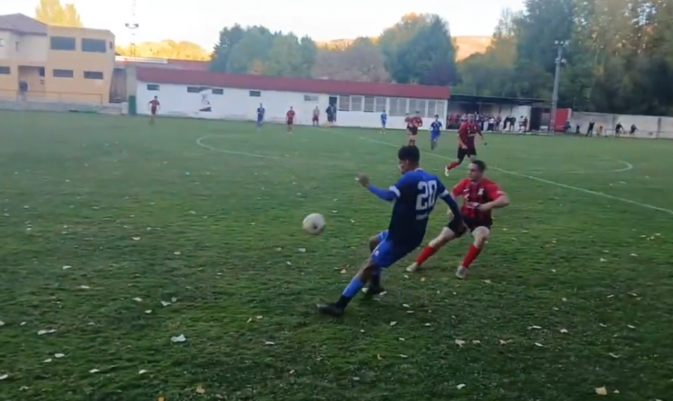 El Unami C.P. gana 1-3 al C.D.P. Sepúlveda en un partido duro con doblete de Guerra JR