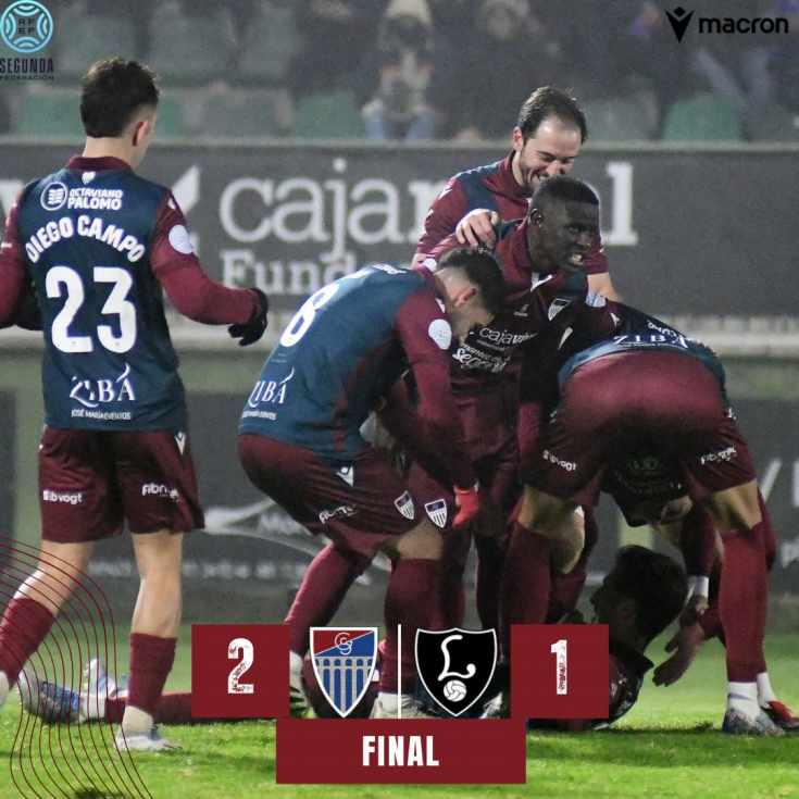 La Segoviana vuelve a ganar en La Albuera en un partido exigente ante el Lealtad