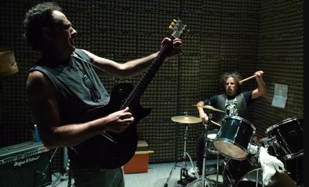 La Teta Calva rinde ‘Tributo’ al teatro y la música en el Juan Bravo