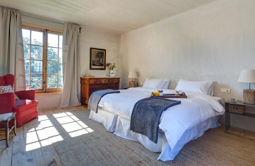 El turismo en Segovia supera el millón de pernoctaciones hoteleras y cierra 2025 con cifras récord