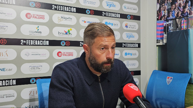 La Gimnástica Segoviana destituye a Joaquín Gómez y nombra a Alejandro Robles como nuevo técnico