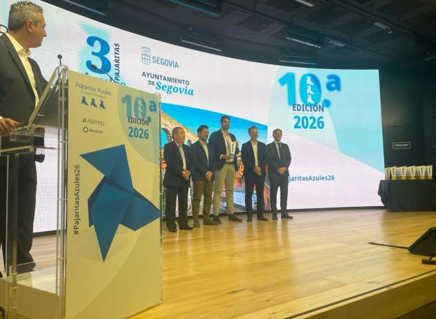 Segovia logra por tercer año consecutivo las tres Pajaritas Azules por su excelencia en el reciclaje de papel y cartón