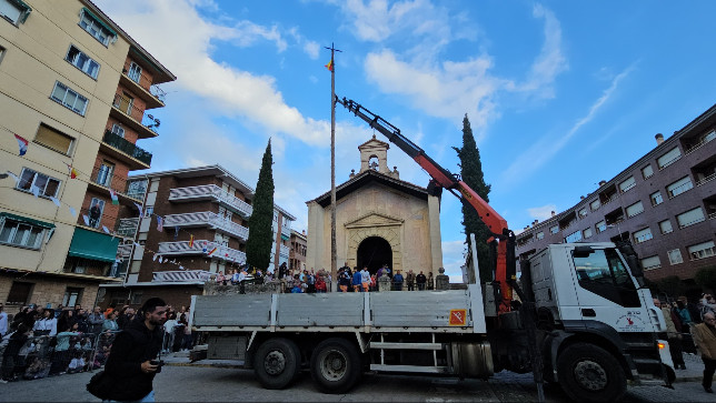 Segovia levanta su tradición: la Subida del Mayo inicia una fiesta de siglos