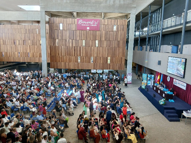 142 estudiantes de Educación se graduaron en el Campus María Zambrano de Segovia