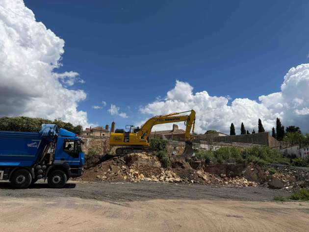 Comienzan las obras de la segunda fase de limpieza y recuperación del antiguo regimiento de Segovia