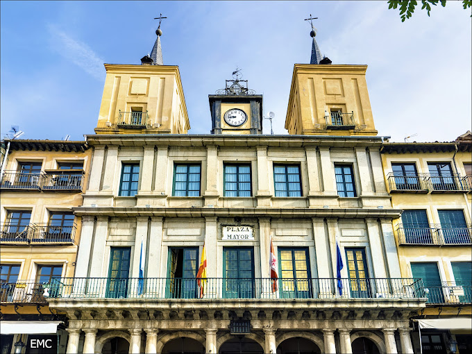 El Ayuntamiento de Segovia recurrirá ante el TSJ la sentencia que obliga a retribuir a los observadores en los procesos de selección de personal
