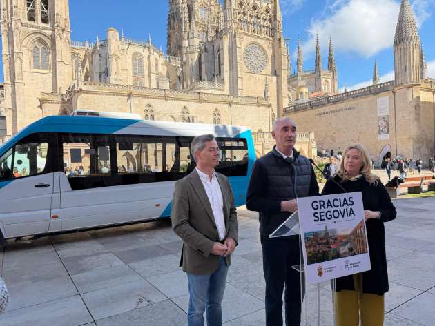 Segovia cede un microbús a Burgos tras el incendio que dejó inutilizada gran parte de su flota urbana