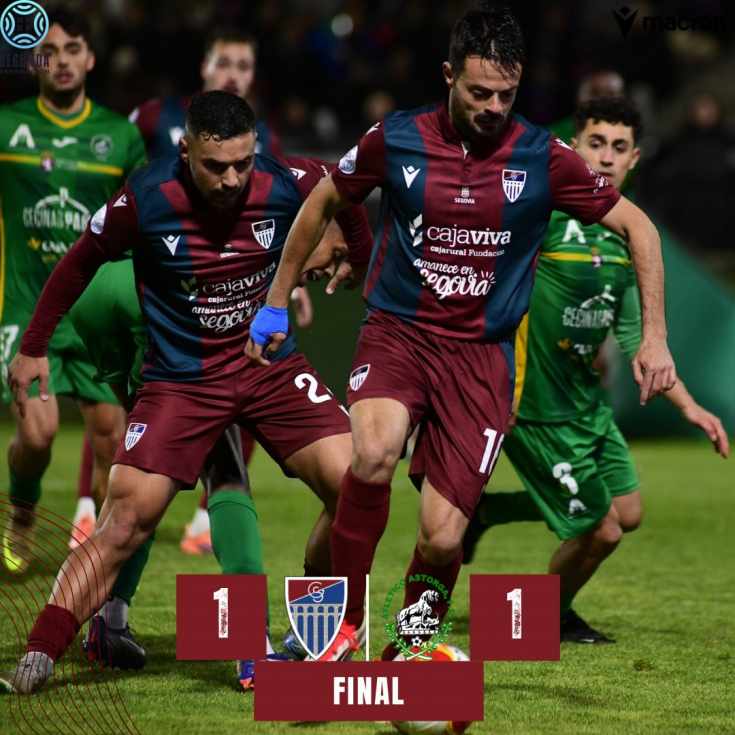 La Segoviana rescata un empate épico en el 95 y mantiene su fortaleza invicta en La Albuera
